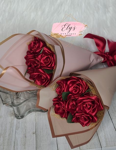 Valentines Ribbon Bouquet, Satin Roses Bouquet, Ribbon Rose Bouquet Ideas, Eternal Flowers Bouquets, Satin Flower Bouquet, Ribbon Roses Bouquet, Eternal Flower Bouquet, Ribbon Bouquets, Satin Flowers Diy