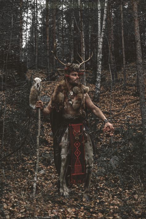 Cernunnos Aesthetic, Satyr Cosplay, Pagan Costume, Druid Costume, Herne The Hunter, Bird Man, Celtic Druids, Horned God, Male Witch