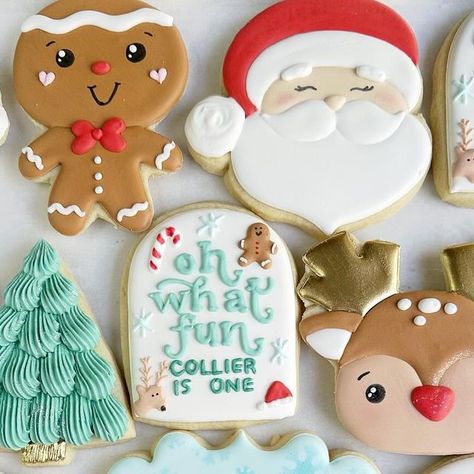 Sweet Dee's Custom Cookies on Instagram: "MERRY CHRISTMAS EVERYONE! 🎅🏼🎄♥️❄️ loved this Christmas 1st birthday set!" 1st Birthday Christmas Cookies, Oh What Fun It Is To Be One Cookies, Oh What Fun It Is To Be One Birthday Cookies, 1st Birthday Christmas Cake, Christmas First Birthday Cookies, Holiday First Birthday Party, Oh What Fun It Is To Be One Cake, Gingerbread First Birthday Party, December First Birthday Girl