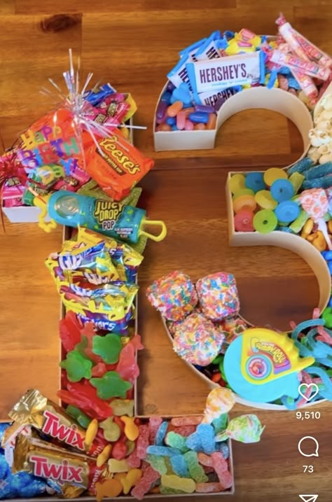 Number 13 Charcuterie Board, Candy Letters Birthday, Boy 13th Birthday Ideas, 13th Birthday Party Ideas For Boys, Boys 10th Birthday Party Ideas, 13th Birthday Party Ideas Theme, Teen Boy Birthday Party Ideas, 13th Birthday Party Ideas, 13th Birthday Ideas