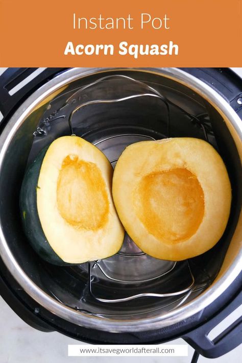 halved and deseeded acorn squash in an Instant Pot under text box with recipe title Instant Pot Acorn Squash, Cook Acorn Squash, Roast Pumpkin Salad, How To Cook Squash, Acorn Squash Recipes, Baked Squash, Plant Based Recipes Easy, Healthy Vegetable Recipes, Using A Pressure Cooker