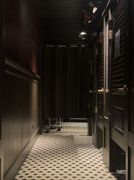 Hollister Store, Hollister, Cool Photos, Room Divider, Dream House, Home Decor, Home Décor