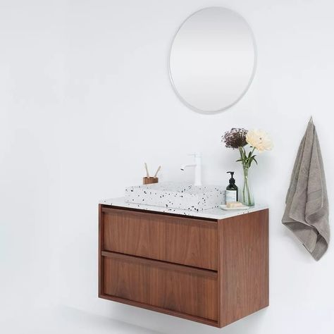 Transform your bathroom with terrazzo elegance! Paired with a sleek white faucet and mirror, this combination adds a touch of modern sophistication and timeless style. 🛁✨ Terrazzo Sink, Bathroom Vintage, White Faucet, White Terrazzo, Industrial Minimalist, Brown Bathroom, Marble Sinks, Furniture Vintage, Furniture Items