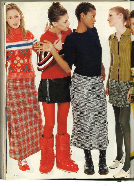 Seventeen Magazine, August 1996- I've never forgotten the outfit on the left. Pinning on behalf of my wishful 18yo self. 90s Teen Fashion, Stacey Dash, Juergen Teller, Early 2000s Fashion, Fashion 90s, Seventeen Magazine, 1990s Fashion, Linda Evangelista, 90s Fashion Outfits