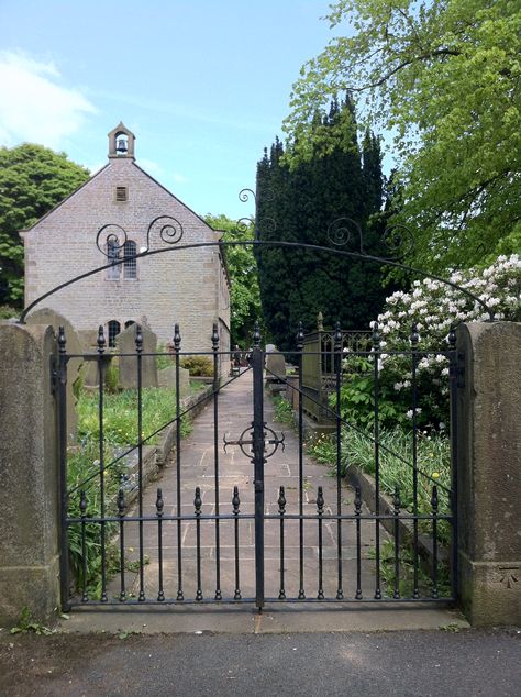 The entrance gates to Chinley Independent Chapel and Graveyard Graveyard Entrance, Entrance Gates, Graveyard, Gate, Entrance