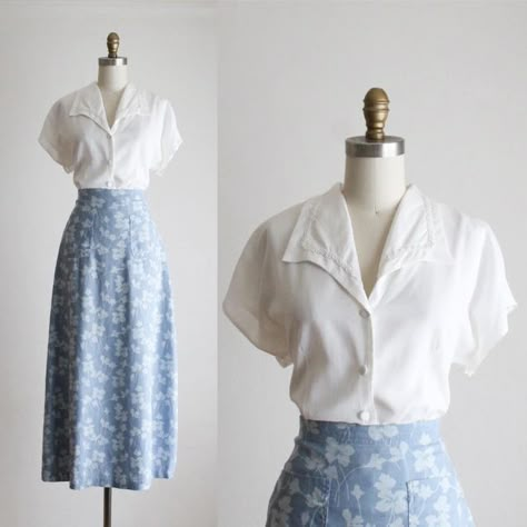 Skirt And Top Styling, Feminine Business Casual Summer, White Button Down With Skirt, Cute Skirt And Top Outfits, Skirt And Top Outfits Classy, Button Up With Skirt, Button Up Top Outfit, Blouses For Skirts, Blue Skirt Outfit Ideas