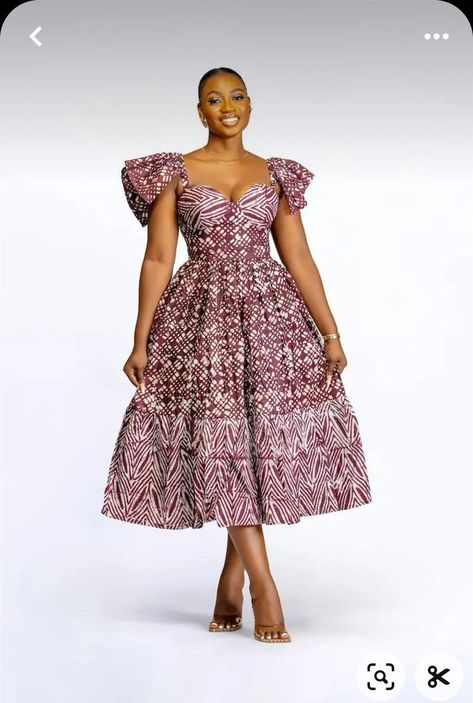 Traditional Gown Designs, African Print Dresses For Church, Vitenge Dresses Designs, Ankara Dress Designs Chic, Stylish Ankara Dresses, Chitenge Dresses, Car 2023, Midi Gown, Ankara Dress Designs