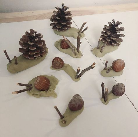 Activities With Natural Materials, Snail Eyfs Activities, Preschool Forest School, Snail Kindergarten Activities, Woodland Activities For Toddlers, Snail Activity For Preschool, Snail Crafts For Preschoolers, Autumn Forest School Activities, Snail Preschool Activities