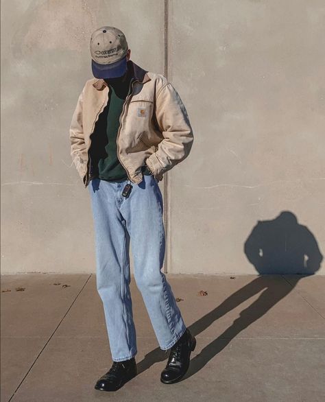 Tan Carhartt Jacket Outfit, Workwear Jacket Outfit Men, Tan Jacket Outfit Mens, Carhartt Detroit Jacket Outfit, Tan Jacket Outfit, Botas Outfit, Earth Tone Clothes, Carhartt Outfit, Carhartt Detroit Jacket