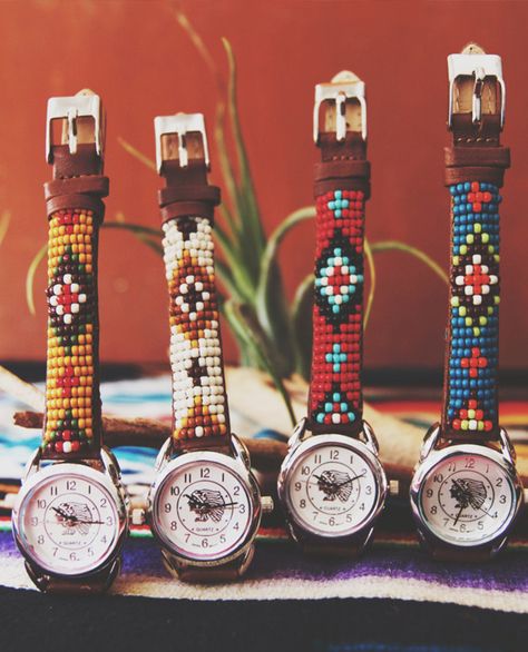 Cowgirl - Western Watches Western Watches, Beaded Watches, Cowgirl Magazine, Blue Crystal Necklace, Style Steampunk, Baby Print, Cowgirl Chic, Native American Style, Budget Planer