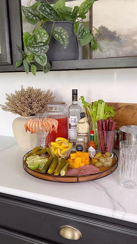 Bloody Mary/ Caesar Charcuterie Bar!❤️ Love a good Bloody Mary and this DIY bar is great for any brunch or party! Would be fun for Mother’s… | Instagram Cesar Bar Ideas, Mother’s Day Dinner Appetizers, Caesar Bar Ideas, Caesar Bar Wedding, Fun Hosting Ideas, Cute Bar Set Up, Mule Bar, Caesar Bar, Fun Mother’s Day Brunch Ideas