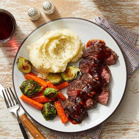 Recipe: Steaks & Cheesy Mashed Potatoes with Steak Sauce & Roasted Vegetables - Blue Apron Fig Sauce, Steak And Mashed Potatoes, Steak Sandwiches, Mashed Potatoes Recipe, Cheesy Mashed Potatoes, Steak Plates, Sliced Steak, Seared Steak, Pepper Steak