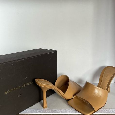 Bottega Veneta Stretch Mule Color Saddle Sizs 37 Bottega Veneta Mules, Mules Outfit, Bottega Veneta Shoes, Quiet Luxury, Lambskin Leather, Mule, Bottega Veneta, Shoes Women Heels, Saddle