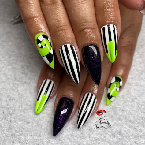 Battle Juice Nails, Nettle Juice Nails, Beetle Juice Nails Acrylic, Simple Beetlejuice Nails, Beetlejuice Inspired Nails, Bettle Juice Nail Art, Green Slime Nails, Goosebumps Nails, Beatle Juice Nail Art