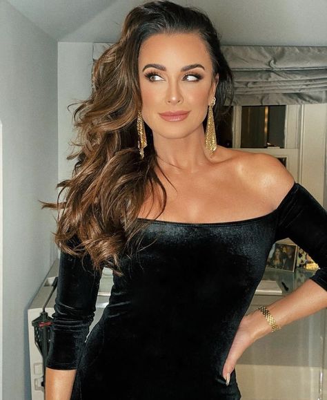 Kyle Richards Hair, Kylie Richards, Brown Hair Inspo, Kyle Richards, Housewives Of Beverly Hills, Hair Help, Celeb Style, Duchess Kate, Real Housewives