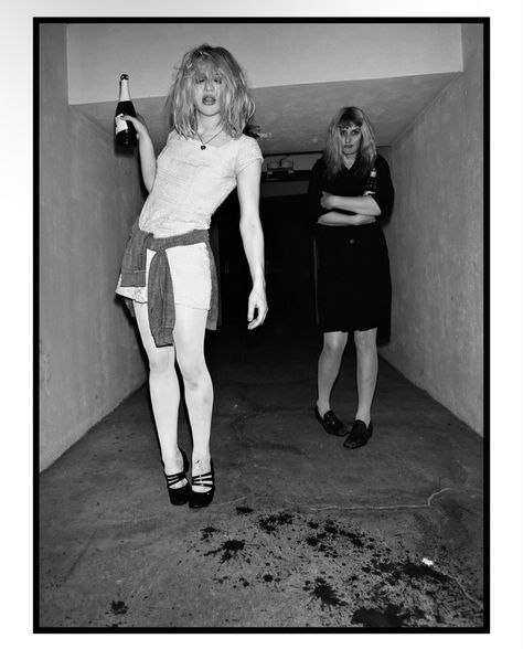 courtney love & caroline rue of hole, backstage vienna, austria nov 29, 1991 by manfred rahs Courtney Love Style, Courtney Love Fashion, Courtney Love Aesthetic, Courtney Love Hole, Love Diary, Party Like Its 1999, Nirvana Kurt Cobain, Nirvana Kurt, Courtney Love