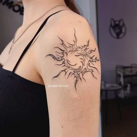 Zenith Sun Tattoo, Subtle Sun Tattoo, Sun And Fire Tattoo, Bicep Sun Tattoo, Small Fine Line Sun Tattoo, Gothic Sun Tattoo, Realistic Tattoo Sleeve Women, Filipino Sun Tattoo Women, Detailed Sun Tattoo