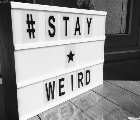 Light Box Ideas Quotes, Light Box Quotes Funny, Cinema Light Box Quotes, Lightbox Design, Message Light Box, Light Up Message Board, Lightbox Quotes, Quotes Baddie, Light Up Words