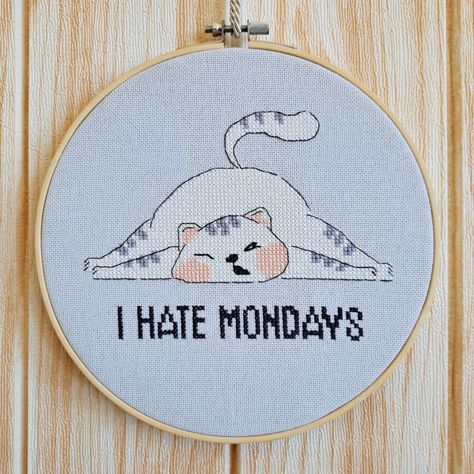 Cross stitch pattern I hate Mondays. Snarky and funny sleepy white cat. Cat Cross Stitch Charts, Tired Cat, I Hate Mondays, Hate Mondays, Funny Cross Stitch, Applique Kit, Types Of Stitches, Cat Cross Stitch, Cross Stitch Funny