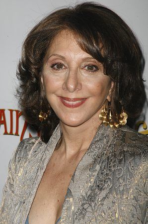 Andrea Martin Born Andrea Louise Martin on January 15,1947. Canadian Celebrities, Famous Canadians, Andrea Martin, Stephanie Plum, Al Hirschfeld, Funny Lady, You Make Me Laugh, Musical Comedy, Curtain Call