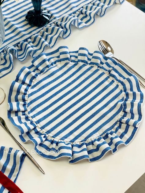 Description:Blue Stripe Vintage Linen Placemat with ruffle, Blue Striped Linen Rectangle Linen Placemats, Natural Boho Linen Placemats, linen tablecloth. Ruffled linen placemats are a simple way to transform a table from the everyday to the special occasion. Classic, simple and elegant, casual linen place mats are perfect for daily use, but as well they will give a finishing touch to your festive, Christmas or Easter table or will take your wedding design to the next level. These beautiful cloth Placemat For Round Table, Place Mats Diy, Lunch Table Decor, Sewn Placemats, Ruffle Placemats, Placemats Ideas Diy, Table Mats Ideas, Sewing Placemats, Diy Placemats Fabric