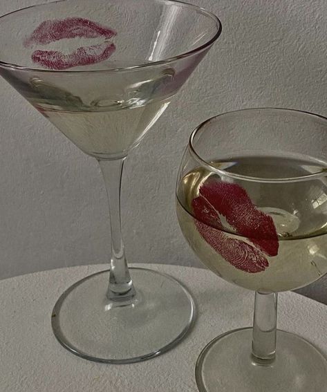 City Glam Aesthetic, Martini Aesthetic Vintage, Ego Core, Maggie Aesthetic, Dirty Martini Aesthetic, Liquor Aesthetic, Party Branding, Martini Aesthetic, Fav Aesthetic