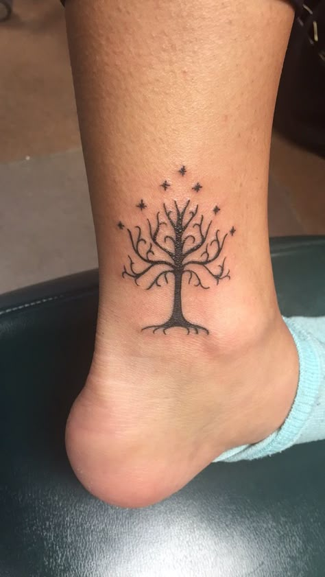 Lord of the rings, tree of Gondor tattoo #lotr #treeofgondor #ankle #tree Lord Of The Rings Tree Tattoo, Gondor Tree Tattoo, Small Lotr Tattoos, Gondor Tattoo, Tree Of Gondor Tattoo, Lord Of The Rings Tree, Hobbit Tattoo, Tolkien Tattoo, Tattoo Rings