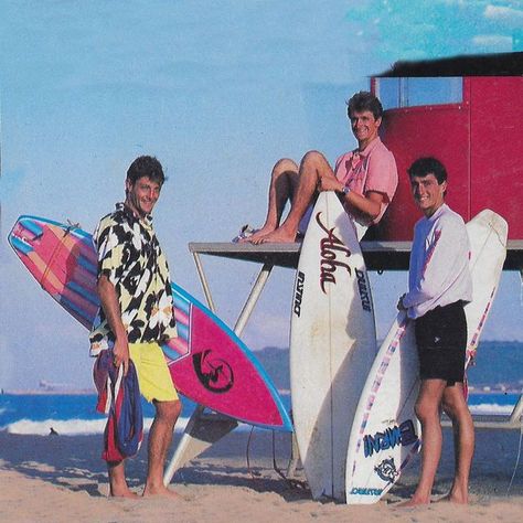 @oldschool80ssurfmags on Instagram: "Hey, there are some new guys over by the lifeguard tower. Wonder if they are any good........moments later photo two. Now this was a team crew right here. Photos Aaron Chang #surfing #surfer #surfboard #surf #instinct #80s #80ssurf #80sstyle #80sfashion #80smusic #80smovies #aloha #burn #airbrush #gosurf" 80s Surf Fashion, 50s Surfer Aesthetic, 80s Lifeguard Aesthetic, 80s Surfer Style, 80s Lifeguard, Lifeguard Aesthetic, 80s Beach, Flagler College, Surfer Aesthetic