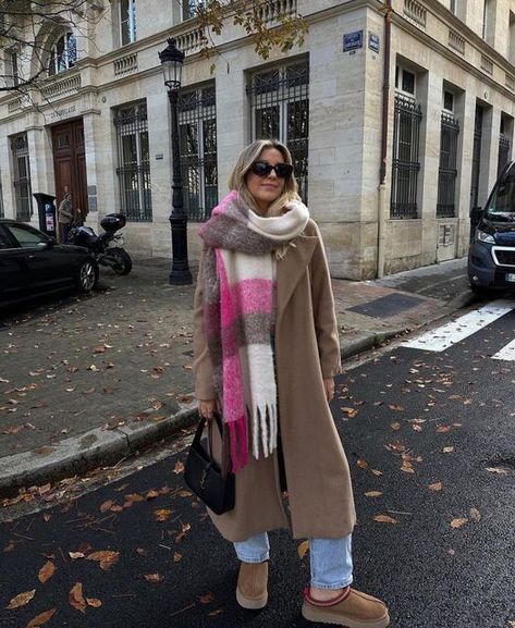 Chunky scarf outfit