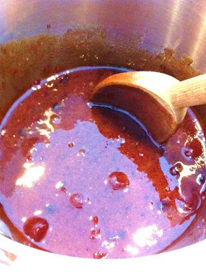 Cherry Glaze Recipe, Cherry Glazed Ham, Cherry Ham, Beginner Baking Recipes, Ham Gravy, Ham Sauce, Maple Glazed Ham, Ham Recipes Baked, Cherry Glaze