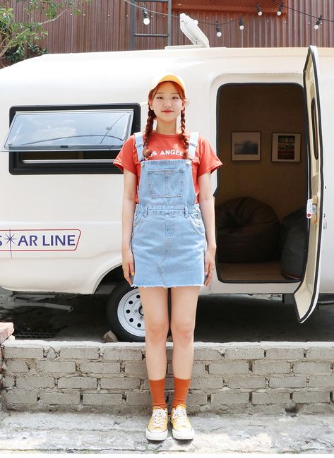 Dungaree Skirt Outfit, Dungaree Dress Outfit, Skirt Outfit Korean, Overall Skirt Outfit, Skirt Outfits Korean, Korea Dress, Dungaree Skirt, Overall Skirt, Dungaree Dress