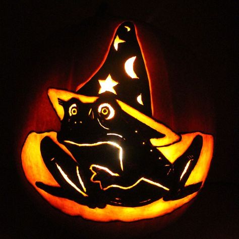 Frog Pumpkin Carving, Frog Pumpkin, Wizard Frog, Pumkin Carving, Pumpkin Carving Designs, Pumpkin Season, Carving Ideas, Carving Designs, Pumpkin Seasoning