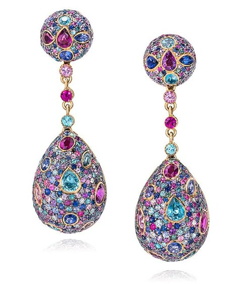 Stunning teardrop earrings with a pavé of multi-color semi-precious gemstones. Set in 18-karat yellow gold. Expensive Earrings, Vintage Drop Earrings, Lotus Jewelry, Kay Jewelry, Jewellery Ideas, Fabulous Jewelry, High Jewelry, Elegant Jewelry, Chandelier Earrings