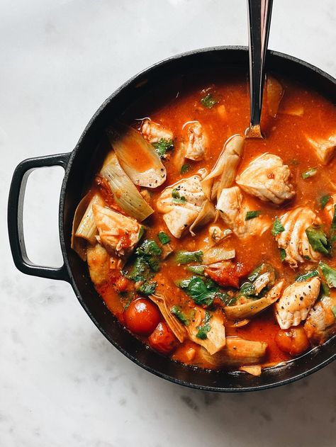 brodetto di pesce | italian fish stew in tomato broth with artichokes — italian enough Brodetto Recipe, Italian Fish Soup, Tomato Fish Soup, Fish In Tomato Broth, Tuscan Fish Stew, White Fish With Tomatoes, Tomato Fish Stew, Italian Fish Recipes, Italian Fish Stew