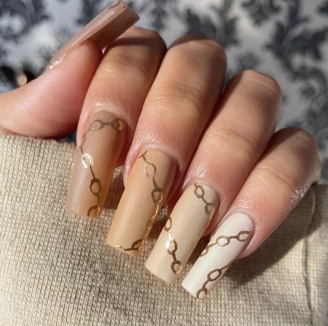 Chain Nail Art, Chain Nails, Stylish Nails, Nail Inspo, Nail Art, Nails, Chain, Beauty, Art