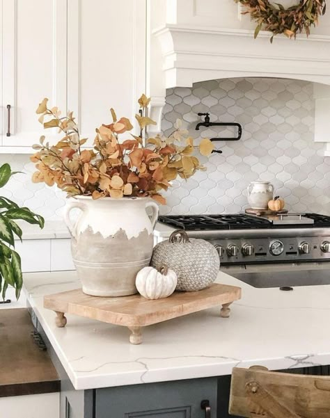 Modern Fall Table Decor, Fall Kitchen Island Decor, Kitchen Countertop Decor Ideas, Countertop Decor Ideas, Kitchen Island Decor Ideas, Kitchen Countertop Decor, Countertop Decor, Fall Kitchen Decor, Kitchen Island Decor