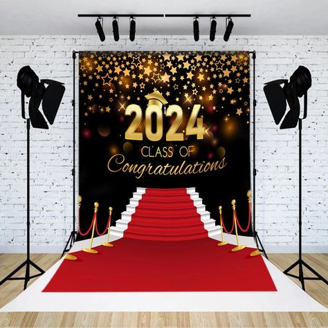 Grad Party Photo Backdrop, Backdrop For Graduation Party, Diy Grad Party, Congratulations Doctor, Graduation Banners Diy, Doctor Banner, Grad Backdrop, Graduation Backdrops, Congratulations Photos