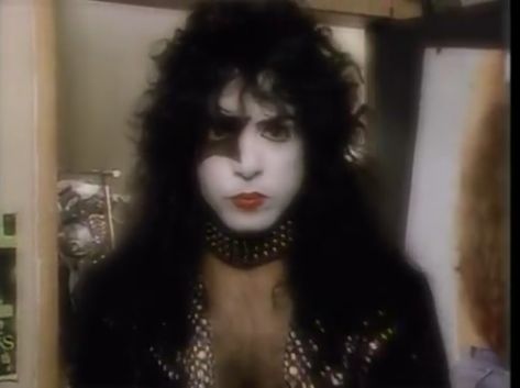 Kiss Pfps Band, Kiss Band Pfp, Starchild Kiss, Kiss Pfp, Mayhem Black Metal, Kiss Concert, Eric Carr, Sweet Child O' Mine, Peter Criss