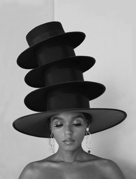 Janelle Monae Aesthetic, Janelle Monae, Allure Magazine, Janelle Monáe, Aesthetic Tumblr, Black Excellence, Miley Cyrus, Britney Spears, Lady Gaga