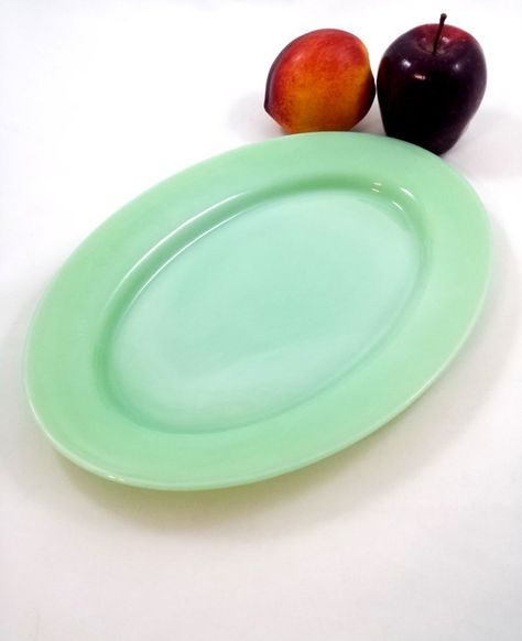 Vintage FIRE KING Jadite Jadeite Platter Serving Plate by GalleryThreeSixty, $49.95 Fire King Dishes, Jadite Green, Green Milk Glass, Green Glassware, Glass Dinnerware, Vintage Fire King, Vintage Dinnerware, Antique Glassware, Glass Blocks