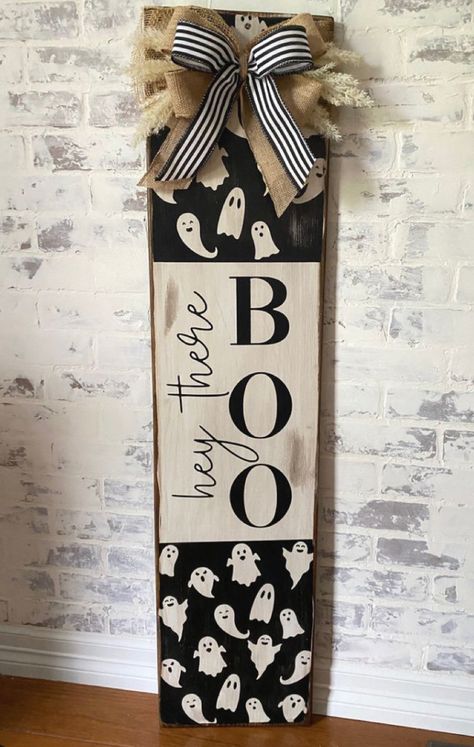 Fall Diy Wood Signs, Farmhouse Wood Decor Diy Projects, Ghost Welcome Sign, Hey Boo Halloween Sign, Hey Boo Porch Sign, Fall Halloween Decor Porch, Halloween Door Signs Front Porches, Welcome Witches Sign, Halloween Signs Wooden Porch