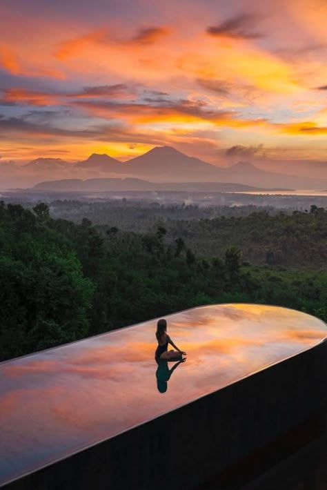 Bali Aesthetic, Bali Retreat, Sand Island, Bali Beach, Bali Trip, Bali Vacation, Beach Bali, Gili Trawangan, Infinity Pools