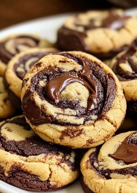 Brownie Swirl Cookies, Swirl Cookies, Peanut Butter Swirl Brownies, Christmas Cookie Recipes Holiday, Peanut Butter Brownie, Chocolate Swirl, Homemade Cake Recipes, Peanut Butter Brownies, Cookie Cups