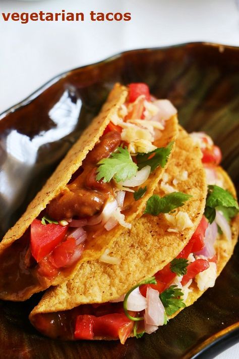 vegetarian tacos recipe Veg Tacos Recipe, Indian Taco Recipes, Taco Dinner Recipes, Veg Tacos, Easy Tacos, Veggie Sandwiches, Taco Recipes Mexican, Vegetarian Tacos Recipes, Vegetable Tacos