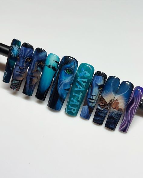 Avatar Themed Nails, Avatar Way Of Water Nails, Avatar Pandora Nails, Avatar Nail Ideas, Avatar The Way Of Water Inspired Nails, Avatar The Way Of Water Inspired Jewelry, Na’vi Avatar Jewelry, Avatar Nails, Disney Nail Decals