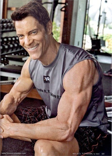 Tony Horton #P90X, love this man's workout! I'm just saying biggest brocrush ever. I hope when I'm in my 50's I look half as good Athlete Physique, 22 Minute Hard Corps, Slalom Water Skiing, Eat Protein, Workouts Plan, Tony Horton, P90x, Fit Over 40, Body Builders