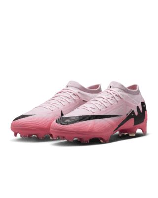 Serious about your game? We make Pro cleats for those looking to take their game to the next level. Injected with pastel pinks and crowned with a metallic Swoosh design, this special edition of the Vapor 15 is inspired by what the pros wear for the world’s biggest tournaments, where their brilliance takes center stage. Take your skills to the next level with some of Nike’s greatest innovations, like an Air Zoom unit for speed, and you have a cleat ready for your moments of greatness. Shown: Pink Foam/Black Style: DJ5603-601 Pink Nike Cleats, Pink Soccer Cleats, Nike Mercurial Vapor 15, Preppy Halloween, Nike Cleats, Nike Mercurial, Pink Nikes, 2025 Vision, Blue Nike