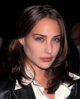 Meet Joe Black, Claire Forlani, Наташа Romanoff, Joe Black, Elizabeth Grant, Emily Bett Rickards, Black Makeup, Beauty Shoot, Elegant Chic