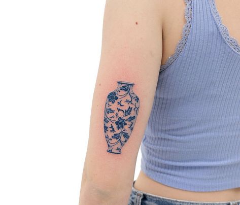 Blue Pottery Tattoo, Ceramics Tattoo Ideas, Delftware Tattoo, Blue Vase Tattoo, Porcelain Tattoo Blue, Chinese Vase Tattoo, Pottery Tattoo Ideas, Blue China Tattoo, Blue Porcelain Tattoo