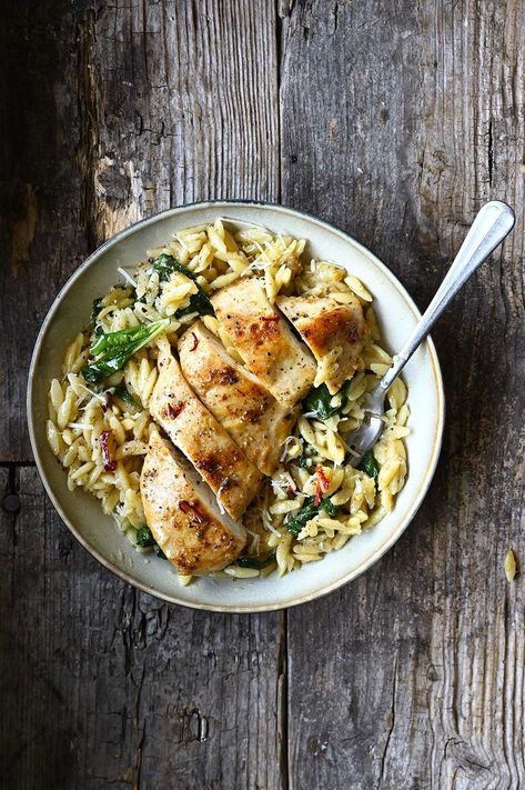 Dinner Recipes With Chicken, Chicken And Orzo, Chicken And Pasta, Pan Seared Chicken Breast, Delicious Chicken Dinners, Recipes With Chicken, Mouthwatering Food, Seared Chicken Breast, Orzo Recipes